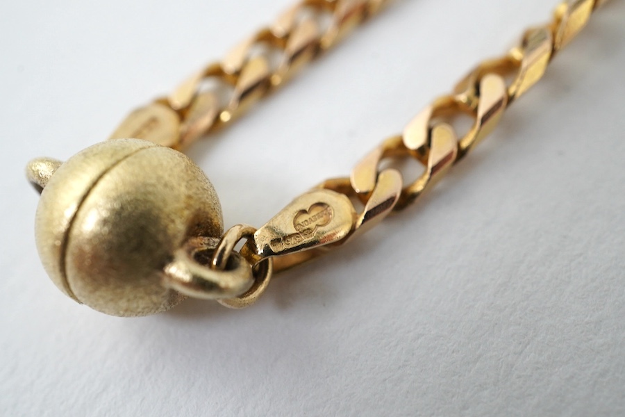 Two modern 9ct gold chains, longest 73cm and a modern 9ct gold bracelet, 25.9 grams. Condition - fair